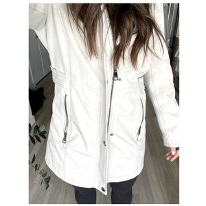 Calvin Klein Trench Coat Style Fall/Winter Jacket in Med